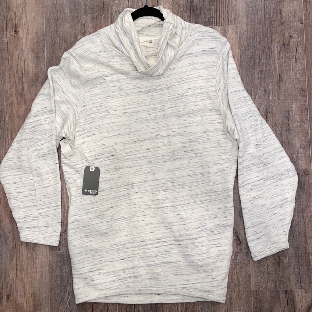 Wilfred Oversized Turtleneck Sweater With Pockets